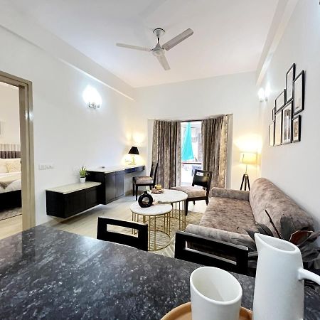 Bedchambers Serviced Apartments, Sector 40 古尔冈 外观 照片