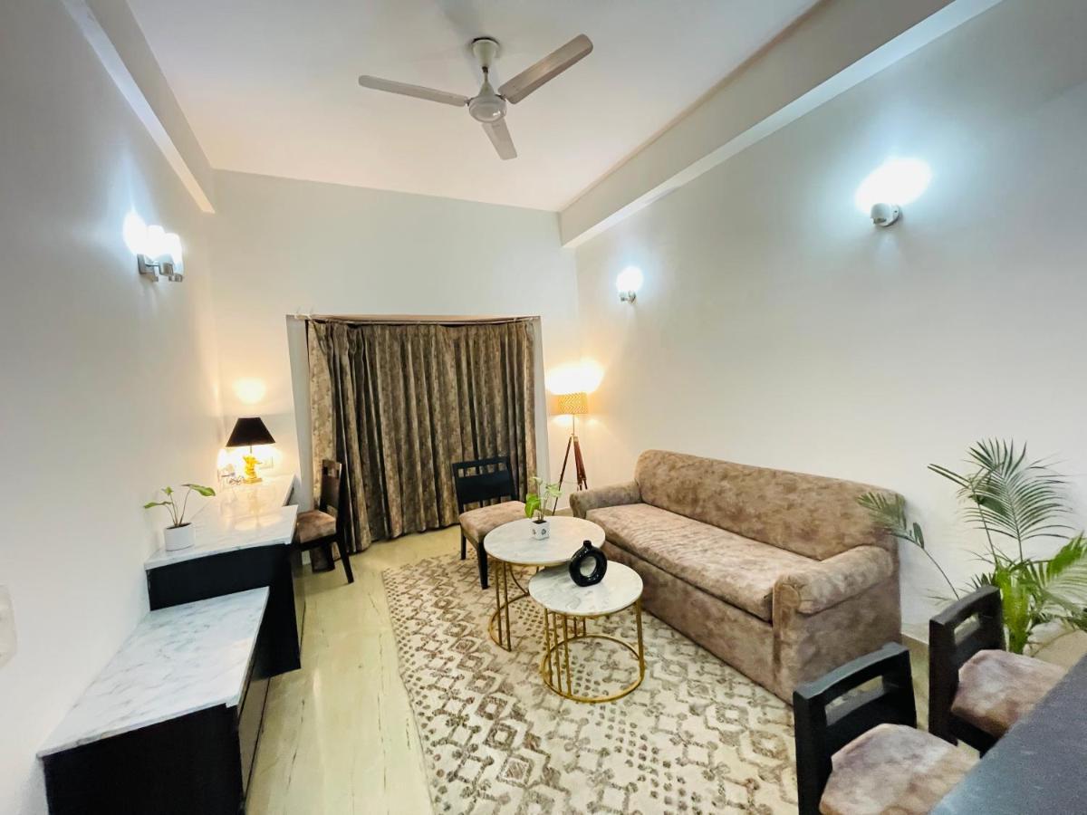 Bedchambers Serviced Apartments, Sector 40 古尔冈 外观 照片